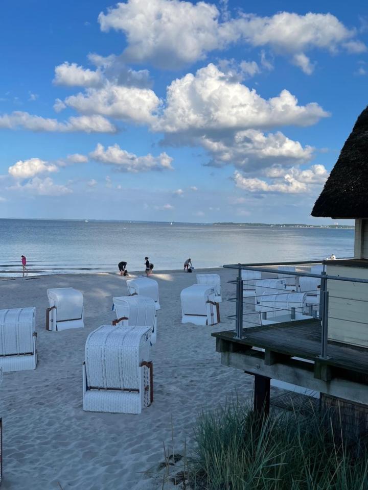 Traumhaftes Familiendomizil In Scharbeutz - Strand 500M, Kostenlos Parken, Garten Екстериор снимка